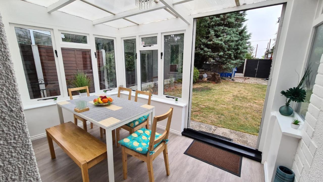 Вилла Westbury House Рочфорд Экстерьер фото